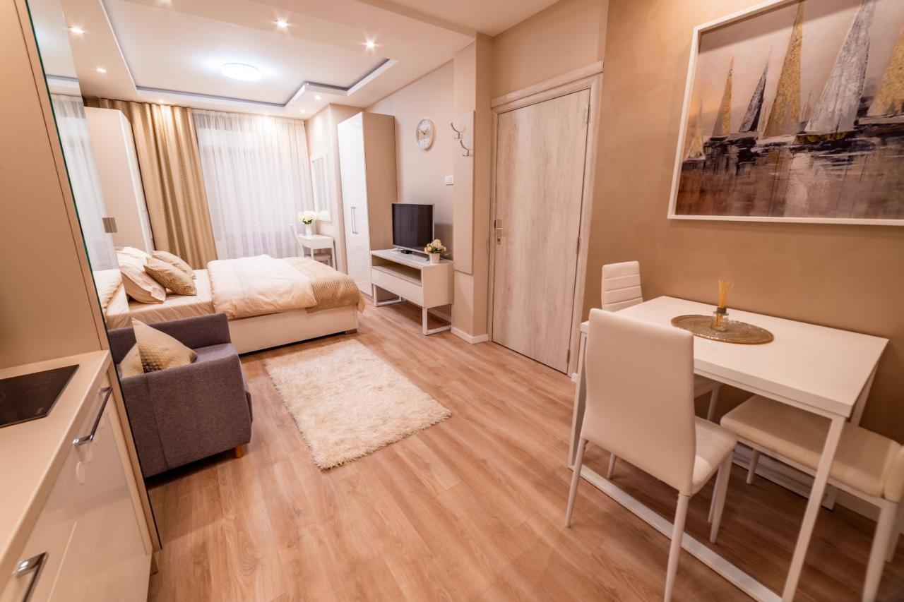 Ivi Place Apartments Novi Sad Dış mekan fotoğraf